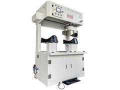 مجانا تجاعيد قميص ذراع فتحة طباعة خياطة آلة 2 أعلى موقف العمل نوبة